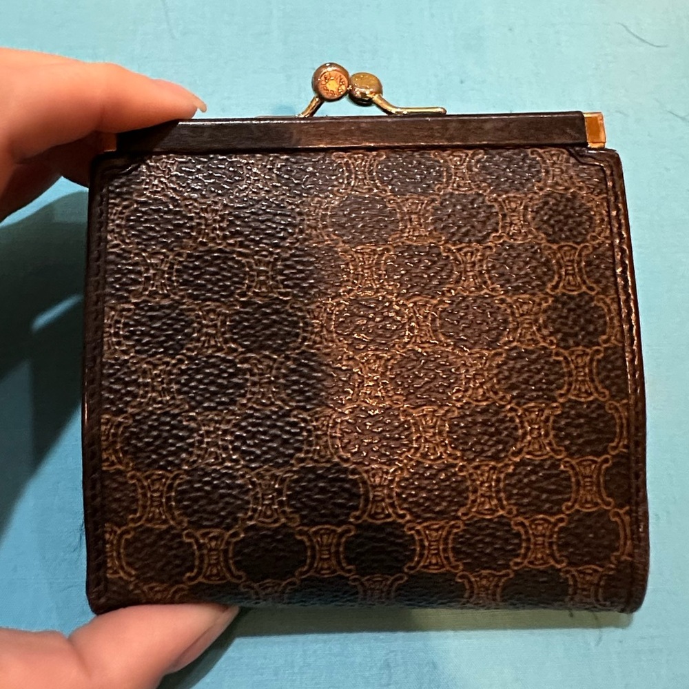 Vintage Celine Macadam Coated Canvas and Leather Triomphe Kisslock Wallet - Picture 9 of 16